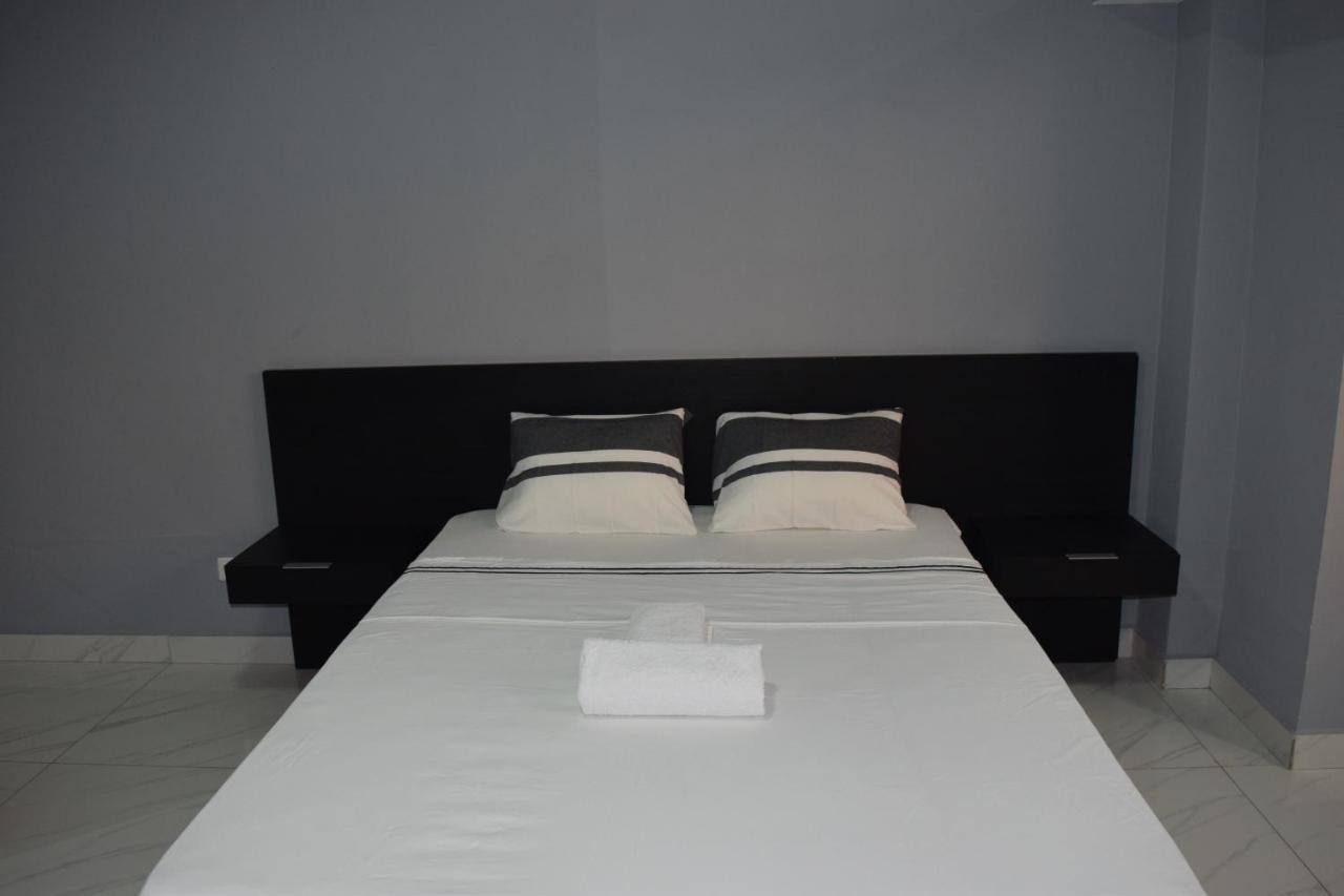 Blue Breeze Apartment Luanda Exterior photo