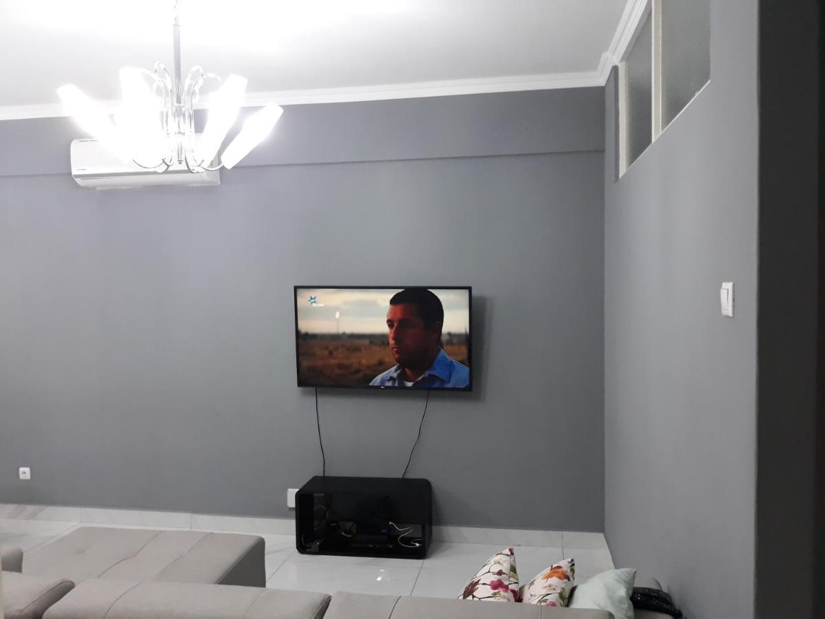 Blue Breeze Apartment Luanda Exterior photo